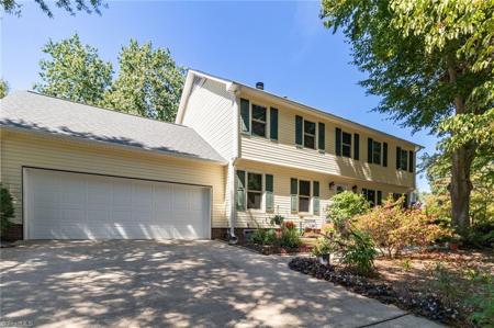 905 Northshore Court