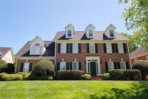 18 Stonecreek Court