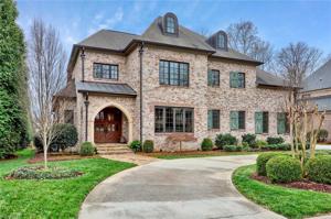 11 Wynnewood Court