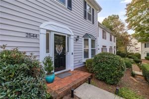 2544 Cottage Place