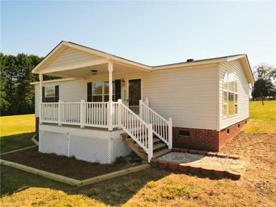 170 Hunters Path Court