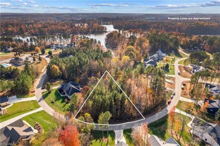 589 Sunset Pointe Drive