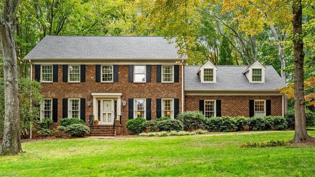 Image 1: 7 Dunaway Court