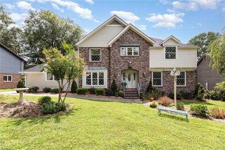 4407 Oak Hollow Drive