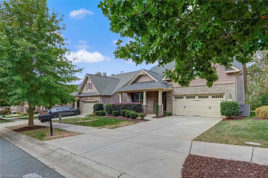 Image 2: Double driveway for extra parking