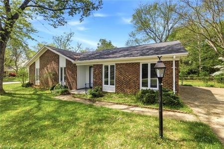5401 Mcnairy Drive