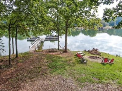 145 Bridle path Lane