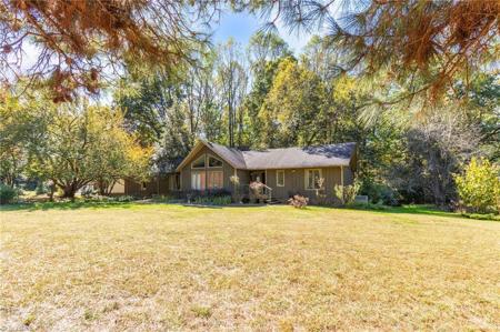 5905 Cedar Glen Road