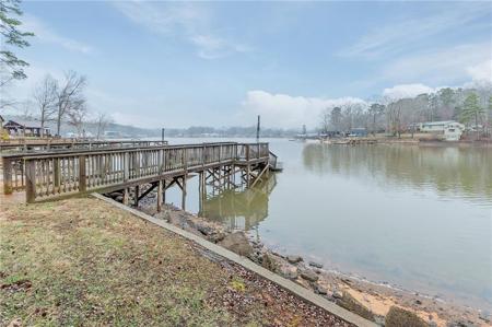 1240 Riverview Road