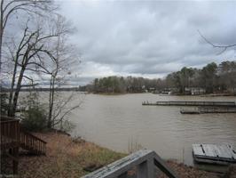 156 Dogwood Point