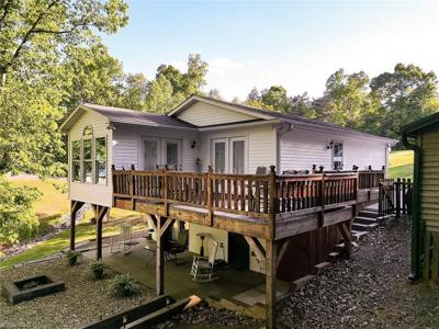 255 Oriole Drive