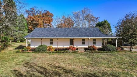 8225 Linwood Southmont Road