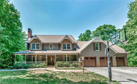292 Breckenridge Lane