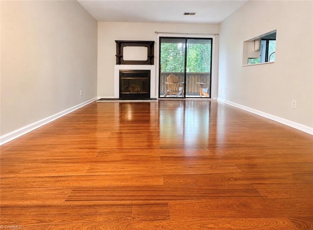 Image 4: living room view from front door