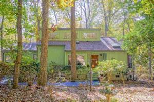 122 Becket Bend