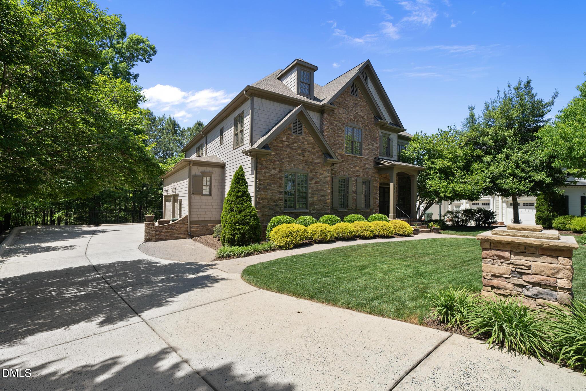 Image 2: Front of Home