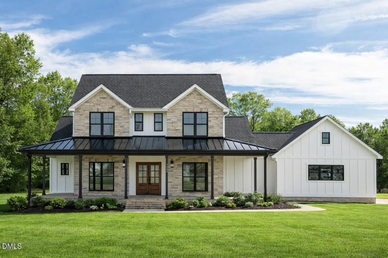 Image 2: 3490 Bason White siding