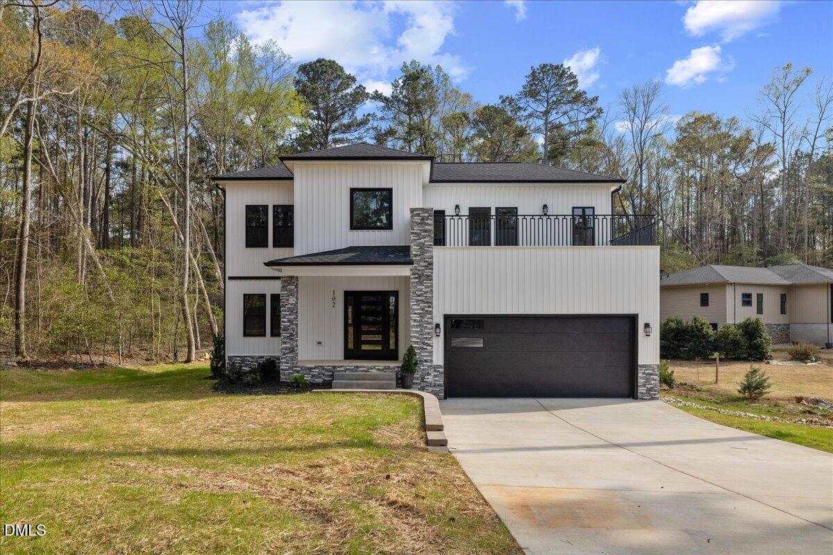 Image 3: 03-102 Horseman Dr