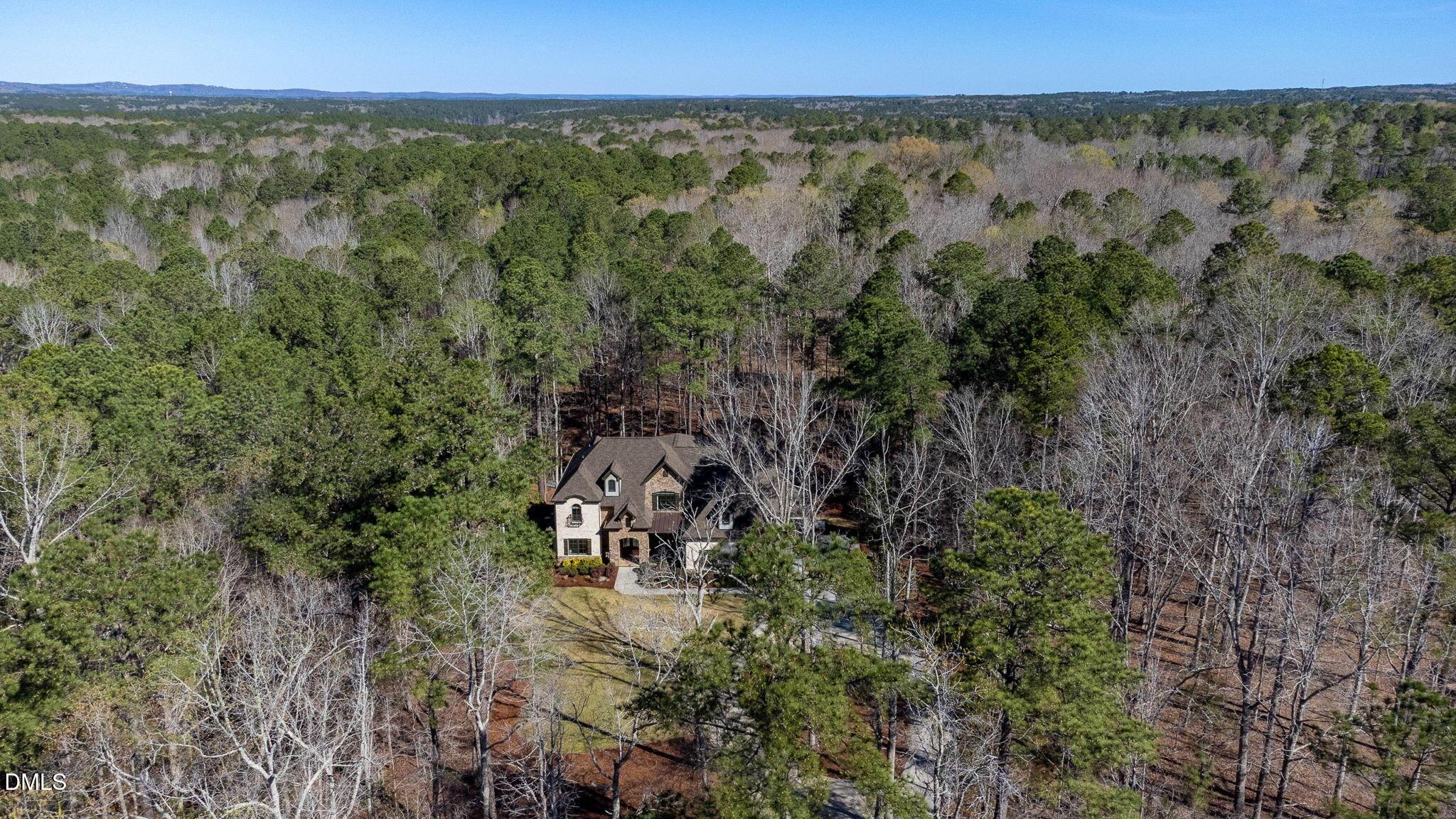 Image 4: 82-web-or-mls-DJI_0347-HDR