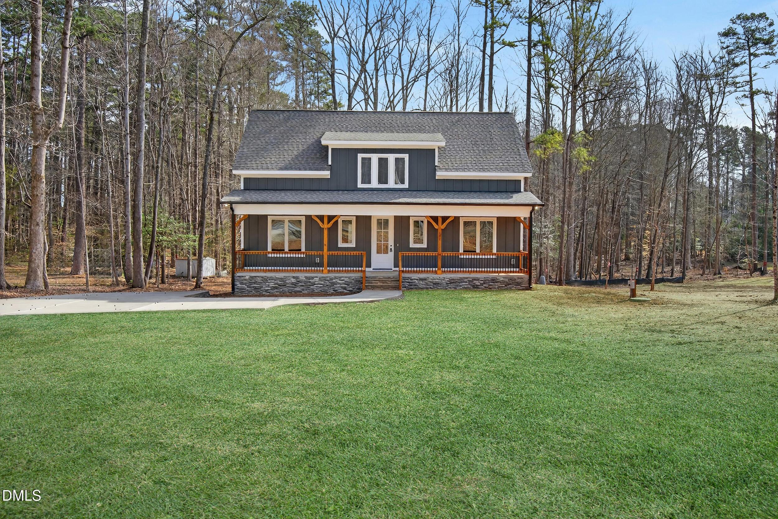 Image 2: 2_ultra estate tours_0002