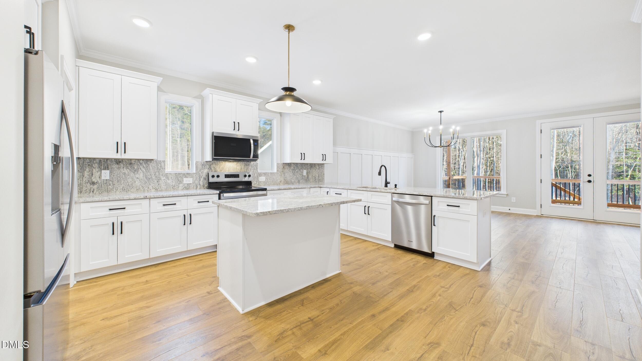 Image 4: ultra estate tours 004