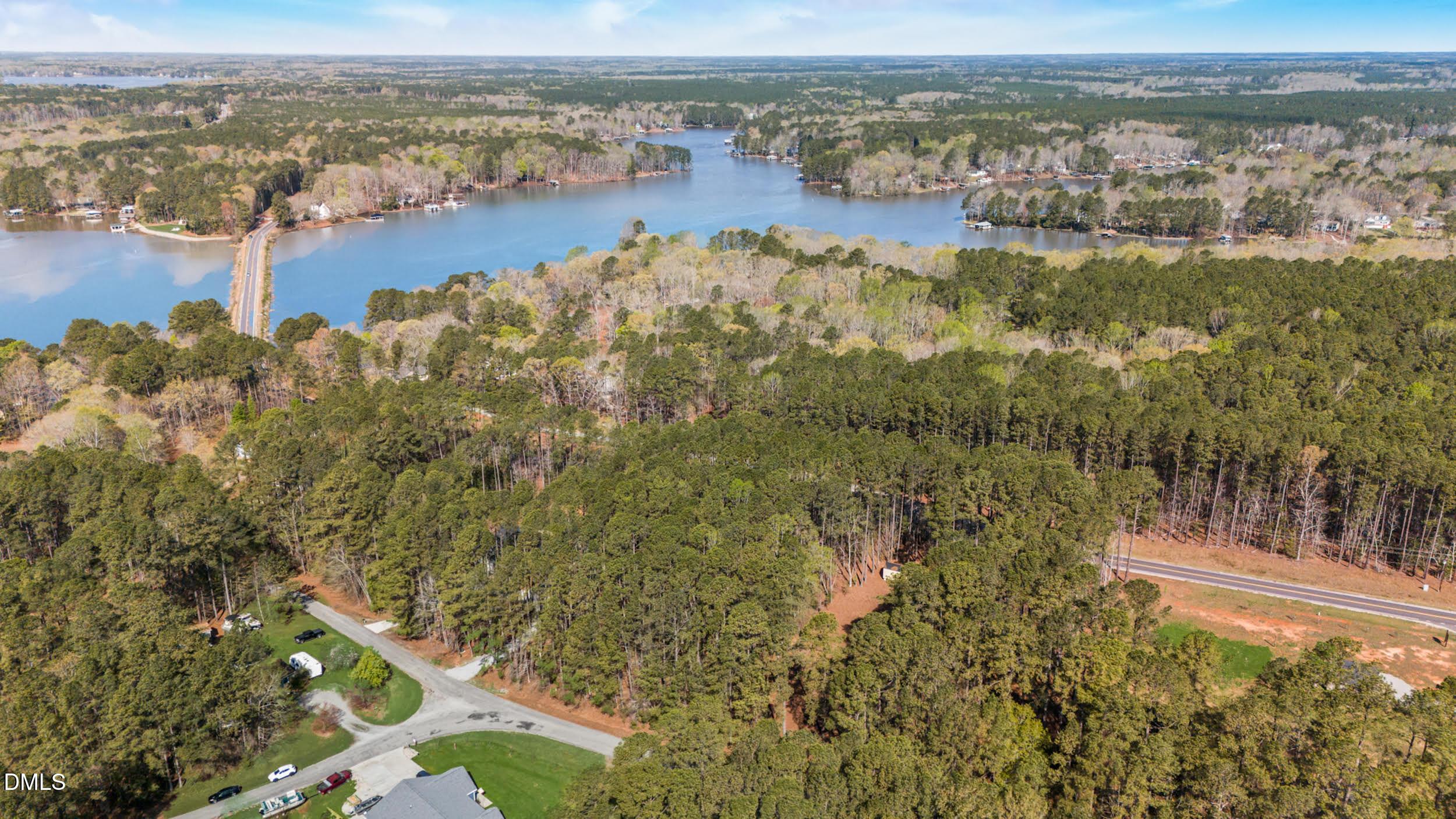 Image 4: TwinOaks6