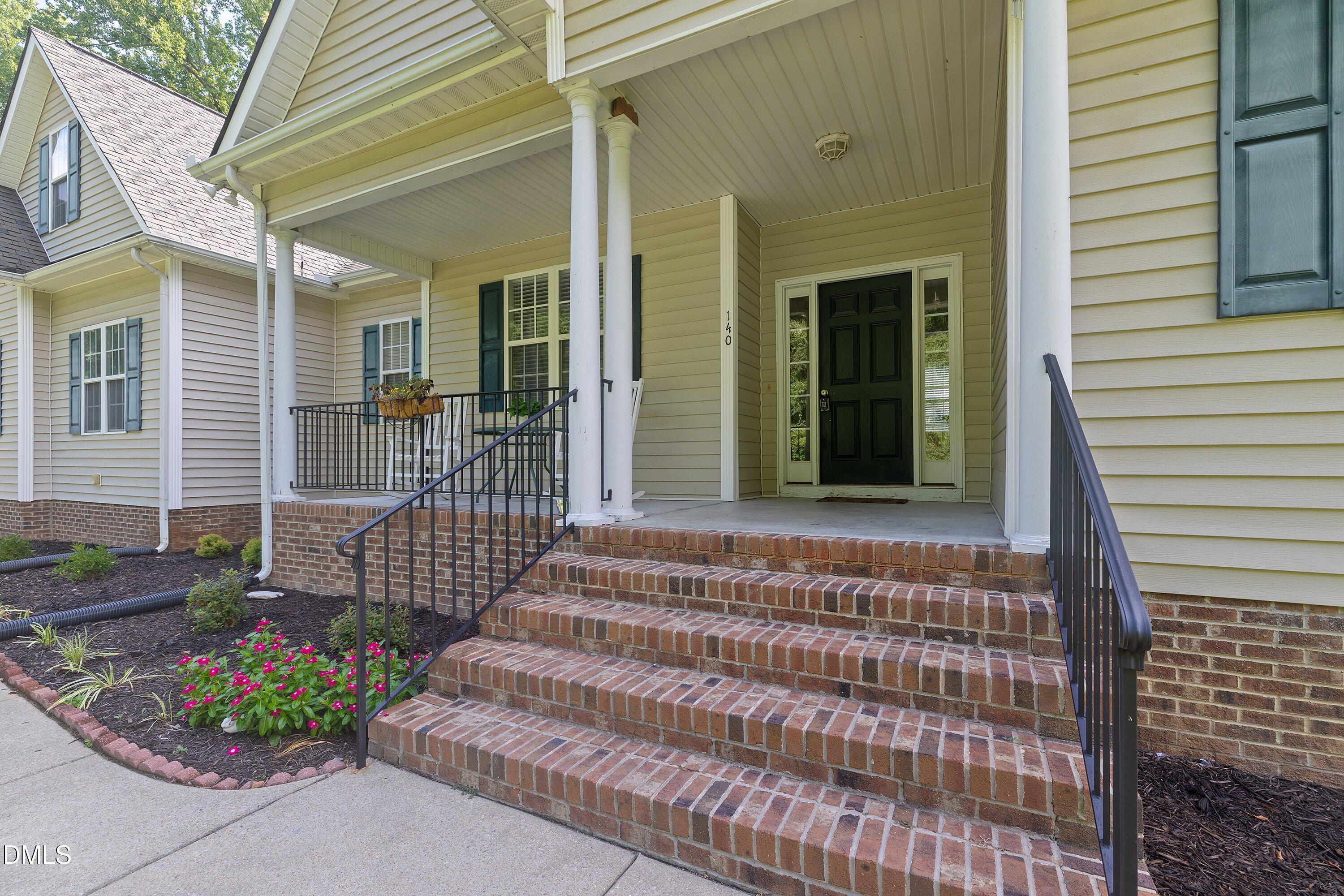 Image 3: 05-140 Lee Ln_1029