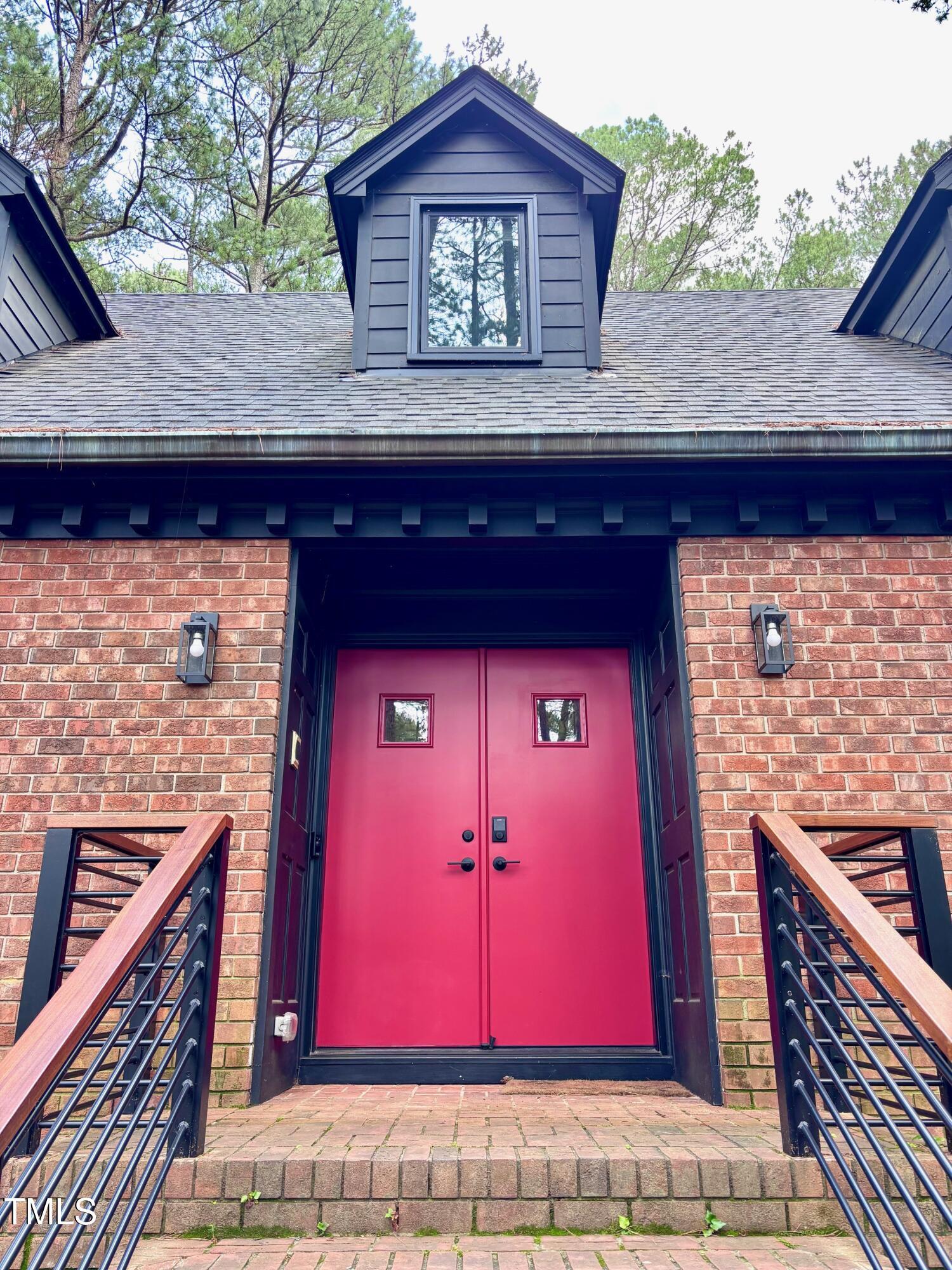 Image 2: Front Entry