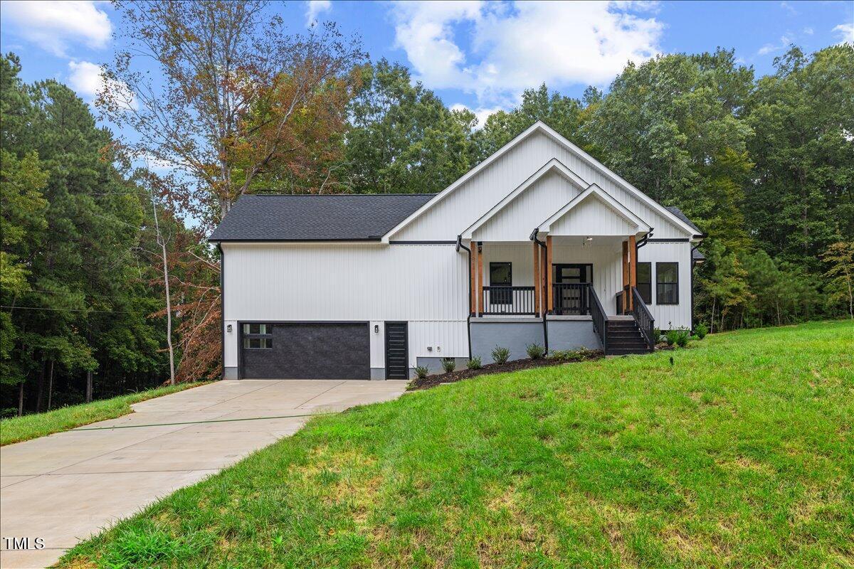 Image 2: 02-101 Cochise Cove