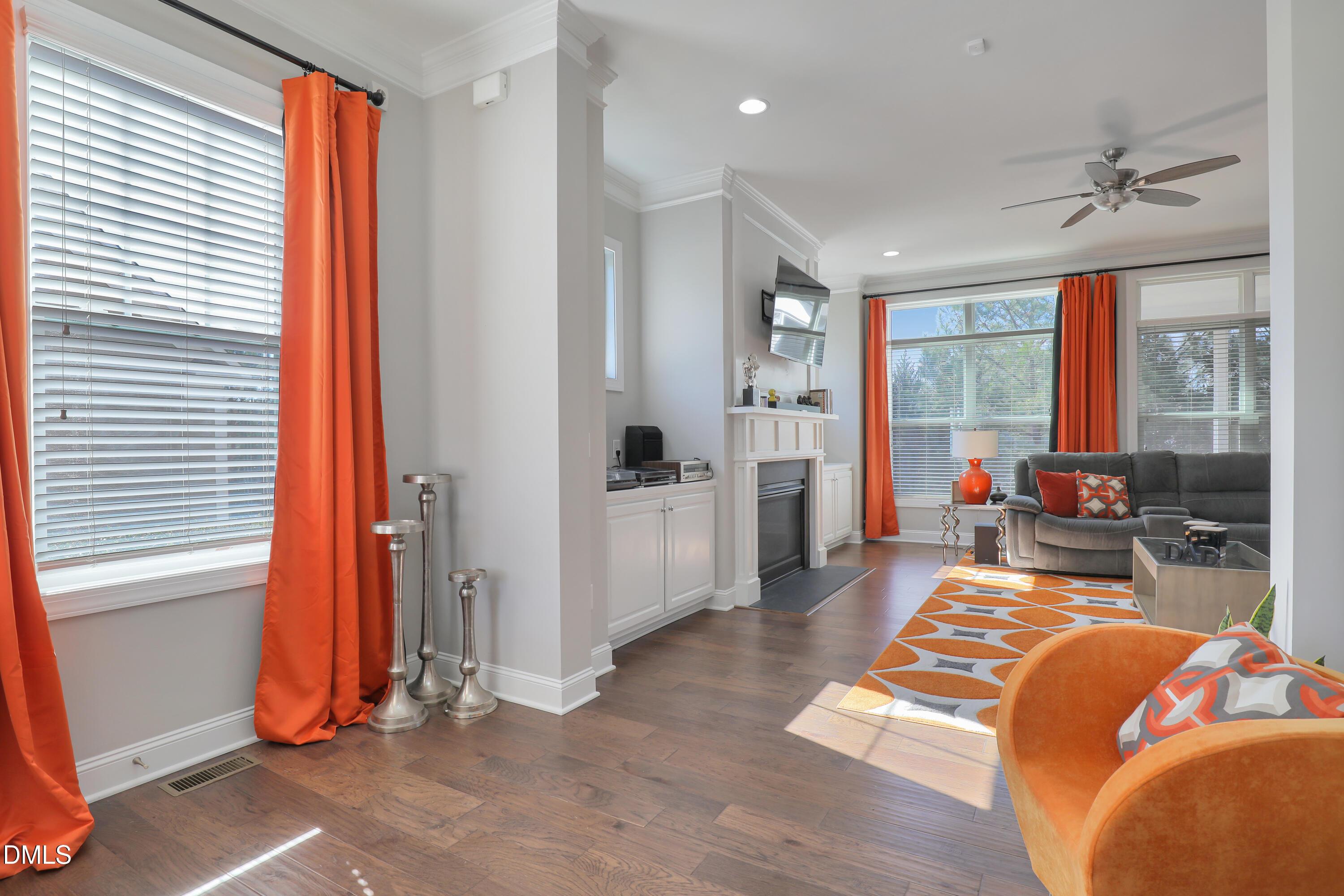 Image 4: 227A8951 copy