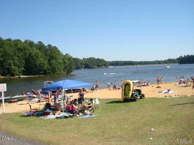 Image 4: View