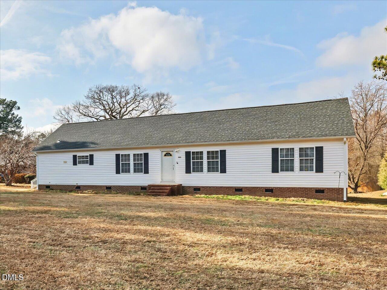 Image 2: 01-Front Exterior