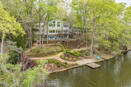 1917 S Lakeshore Drive
