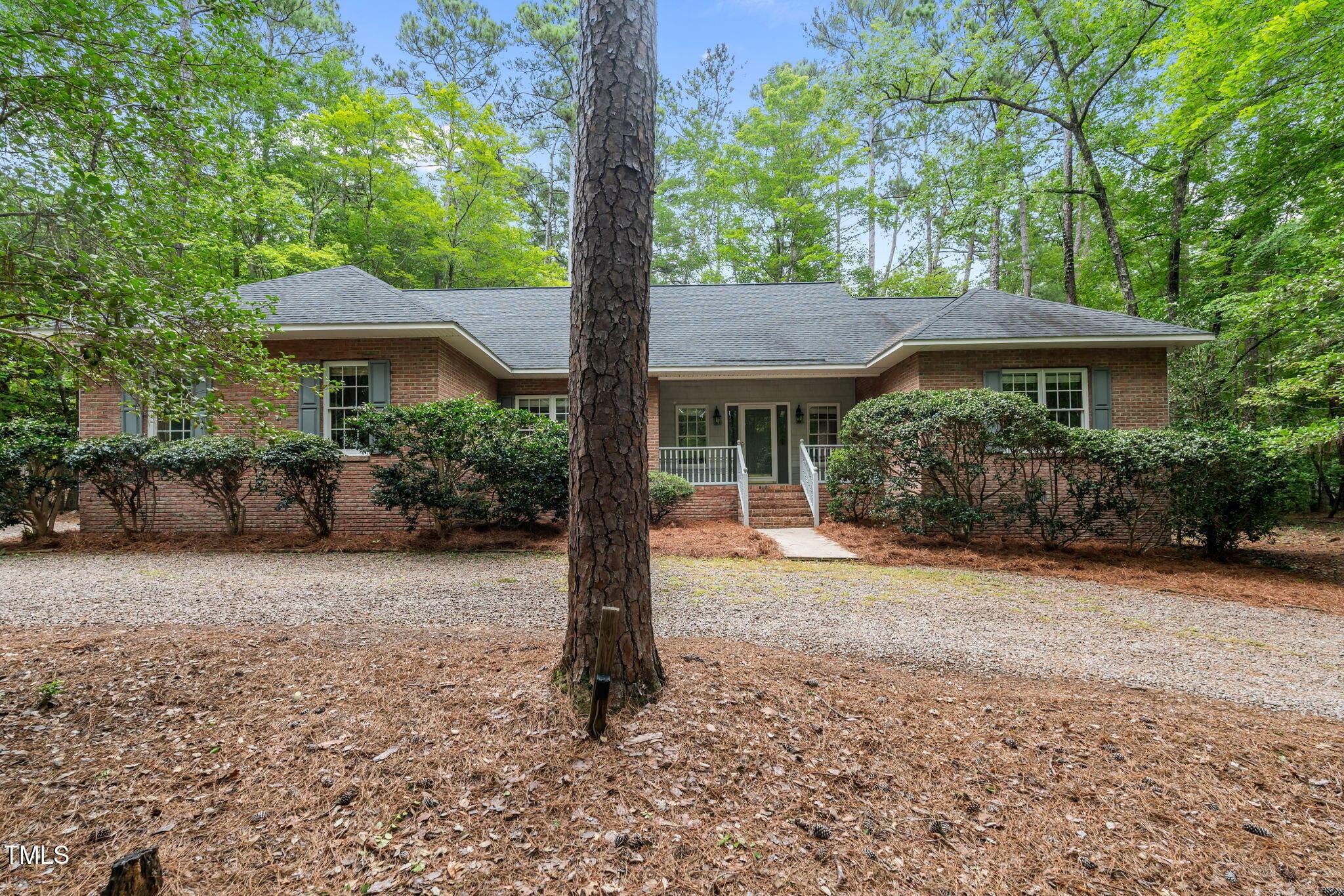 Image 1: 1-web-or-mls-DSC07517