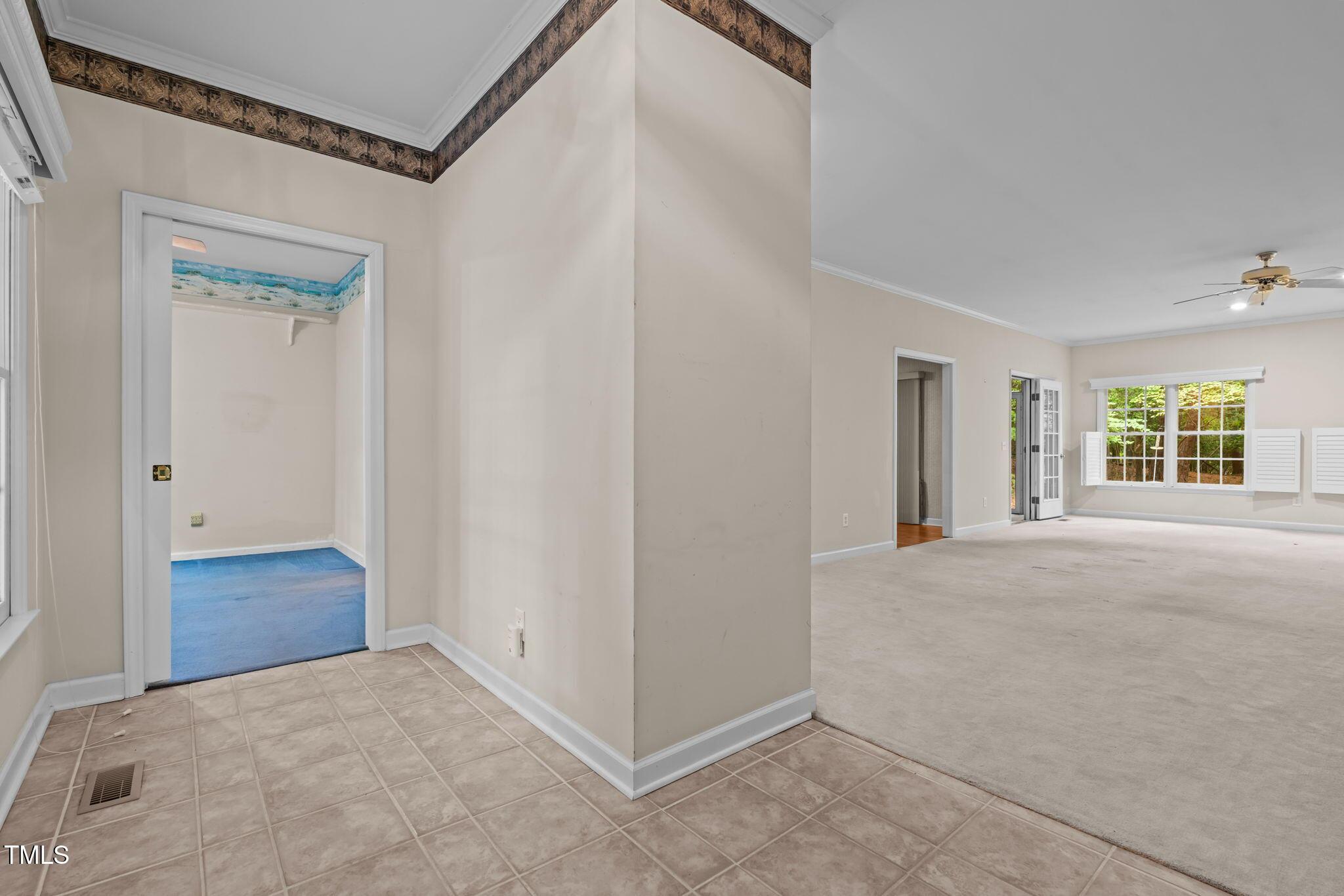 Image 4: 17-web-or-mls-DSC07436