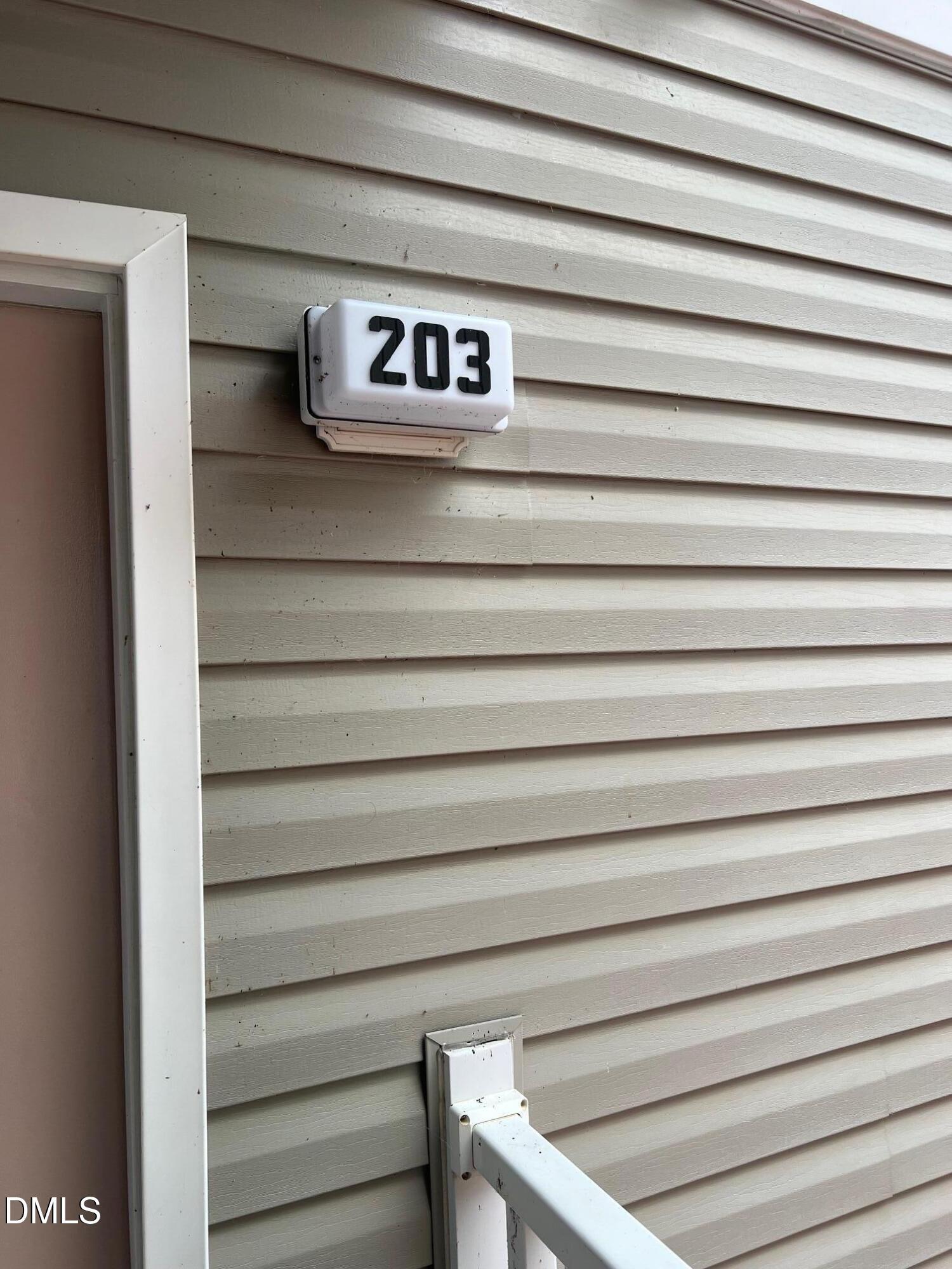 Image 3: IMG_1320 Image 3: IMG_1320