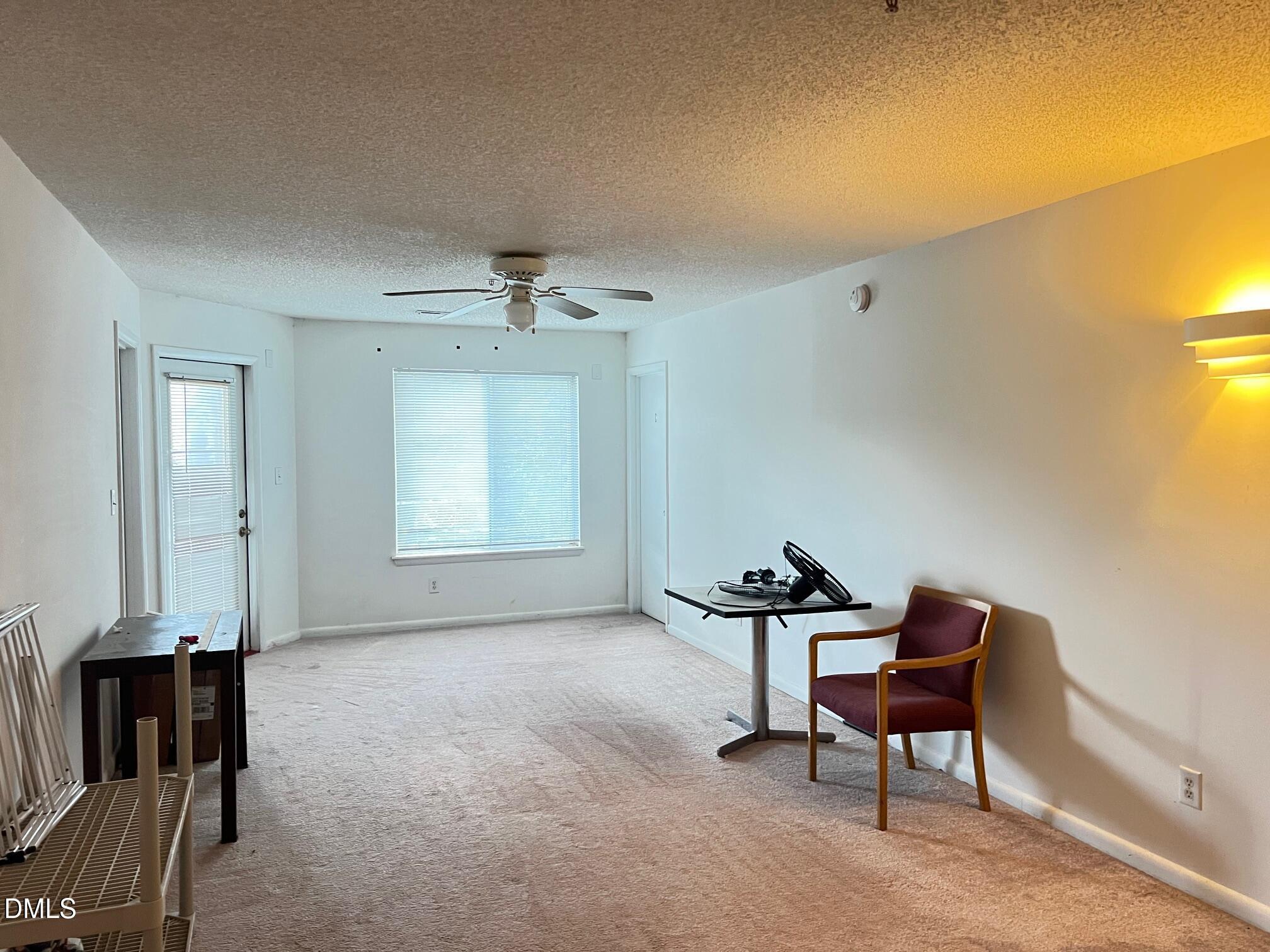 Image 4: IMG_1312 Image 4: IMG_1312