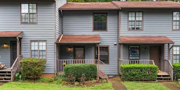 4237 The Oaks Drive