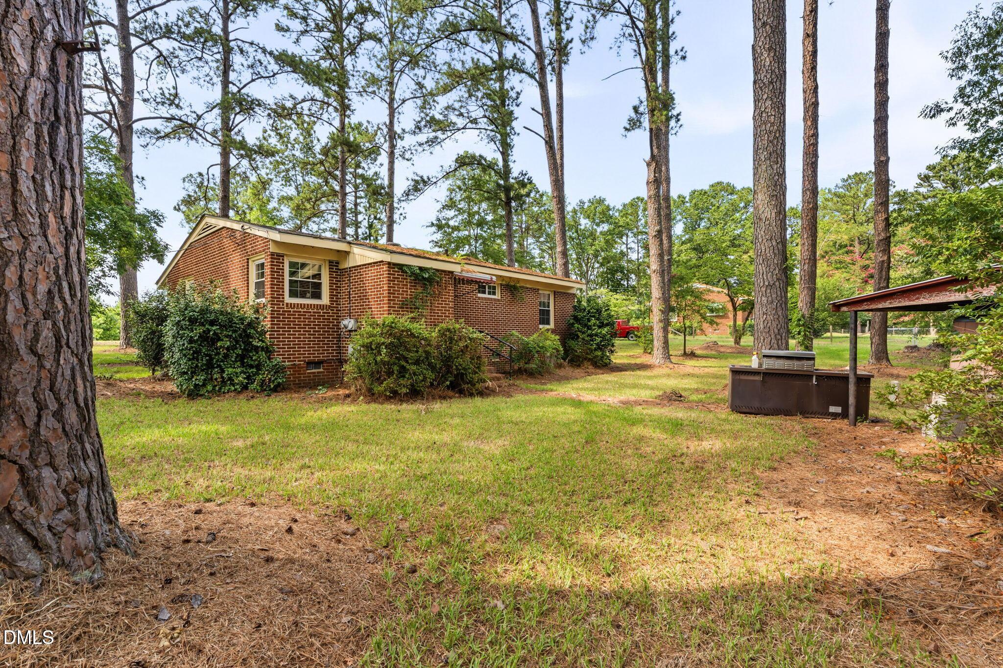Image 3: 3-web-or-mls-DSC02533