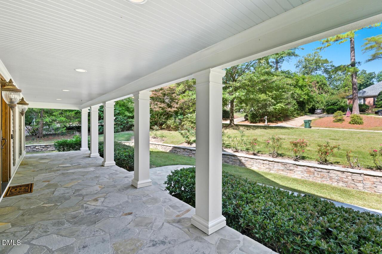 Image 4: Front Porch
