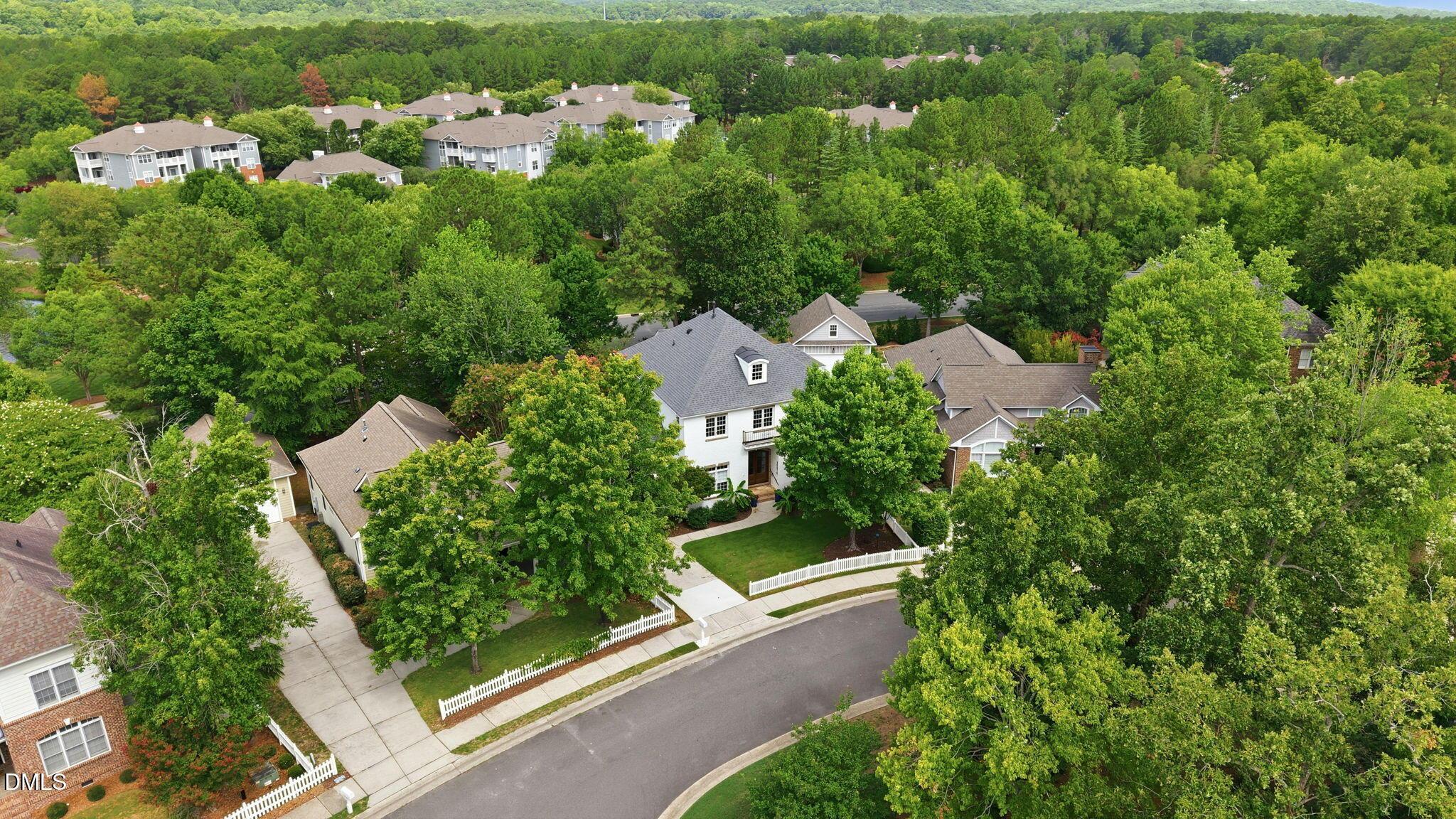 Image 3: 5-web-or-mls-DJI_20260722110702_0531_D