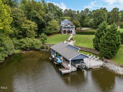 120 Rock Pointe Drive