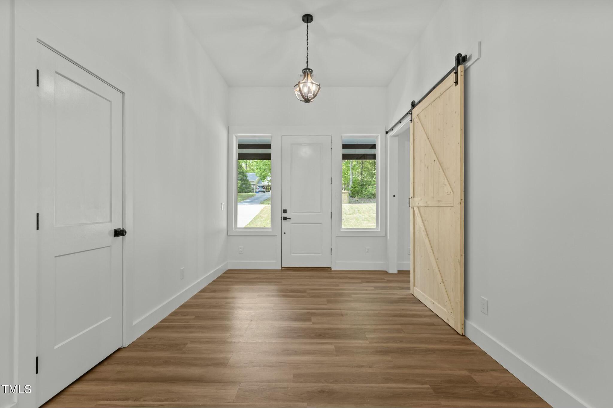Image 3: Welcoming Foyer
