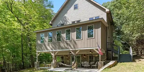 160 Stillwater Lane