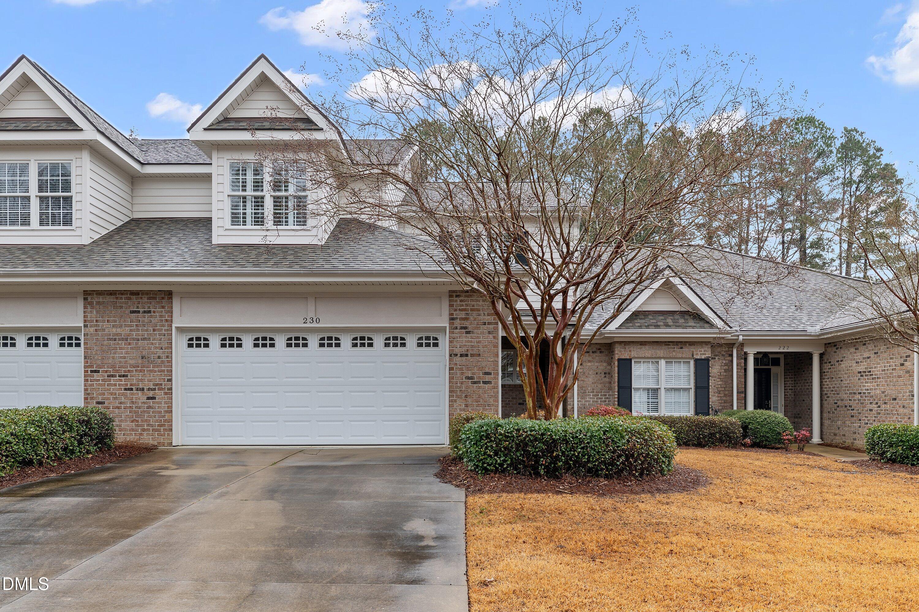 Image 2: 01-230 Lake Park Cir_0527