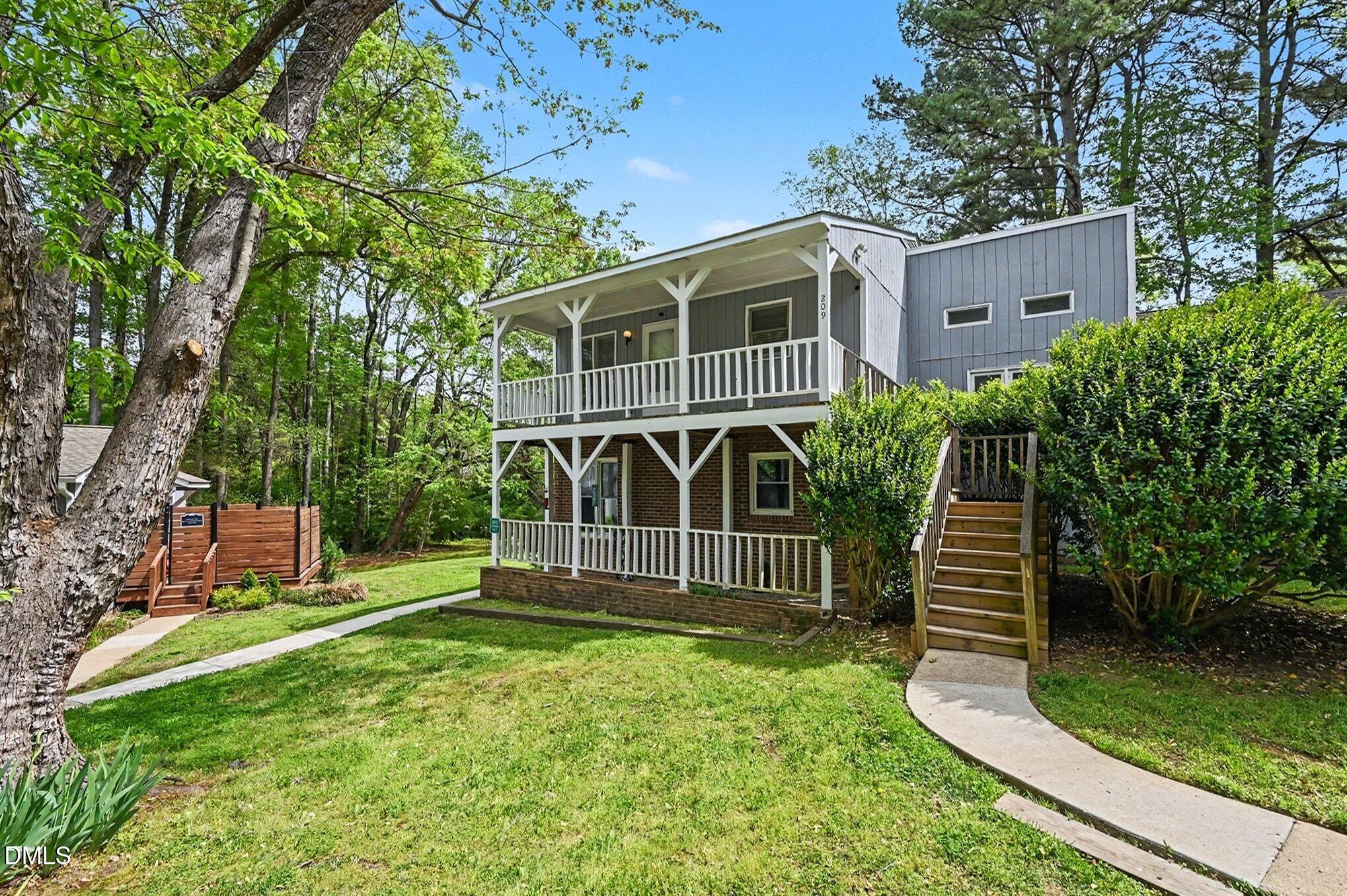 Image 1: 209 Carmichael Ct