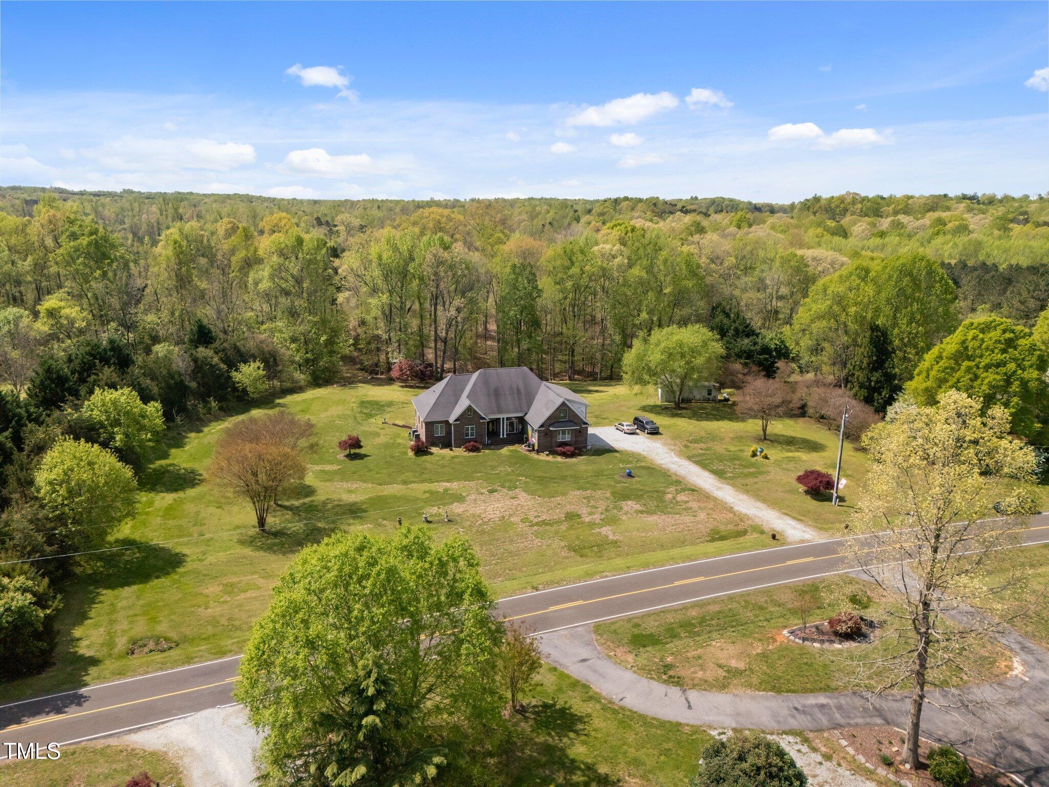 Image 4: 10-web-or-mls-DJI_20250414114320_0010_D