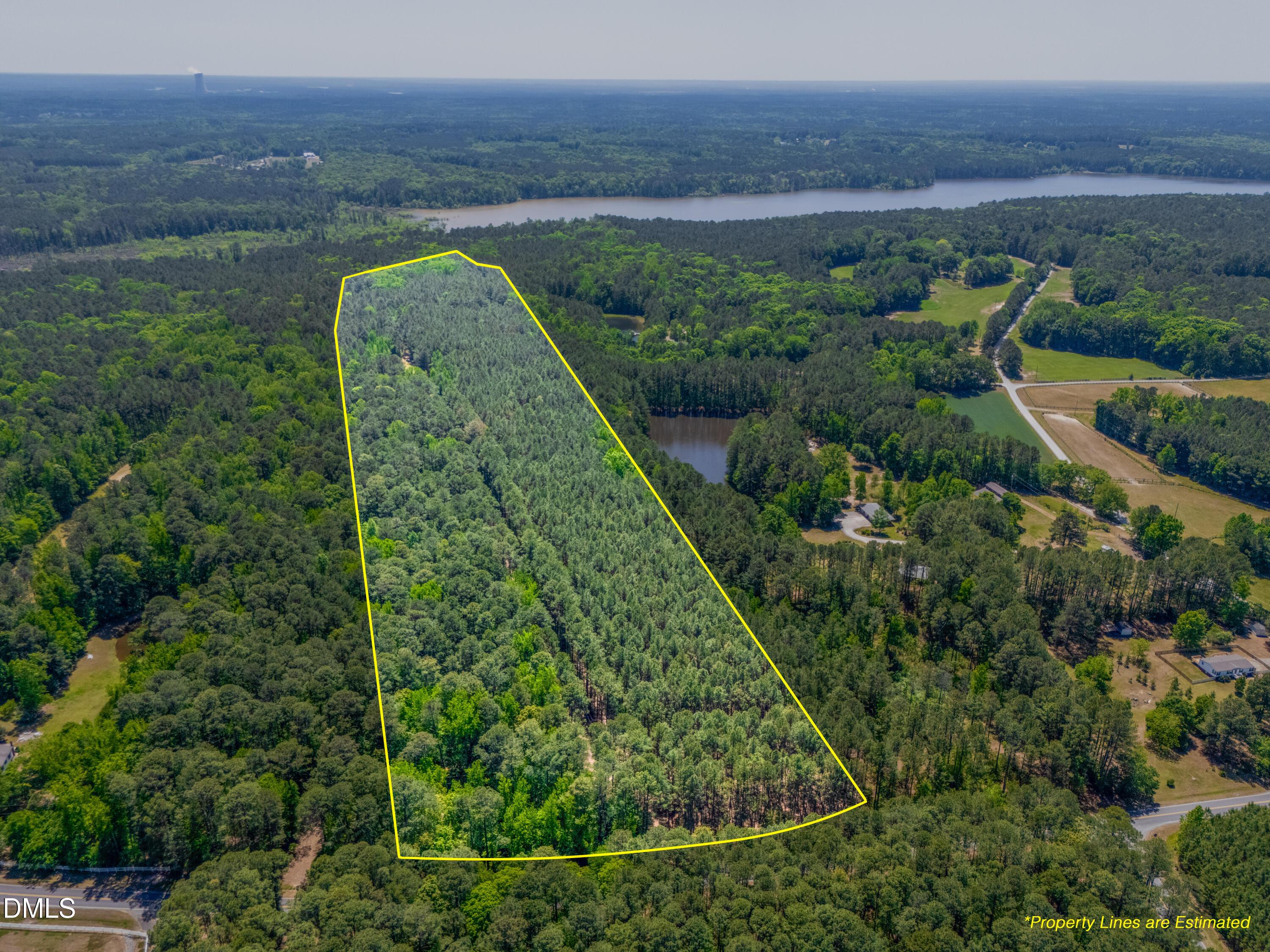 Image 2: 2510 Tody Goodwin - Property Lines-3