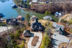 103 N Stillwood Lane