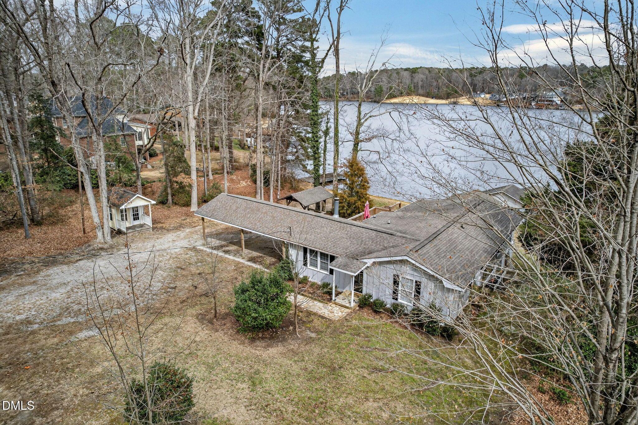 Image 2: 23-web-or-mls-2544 Holiday Ave-19